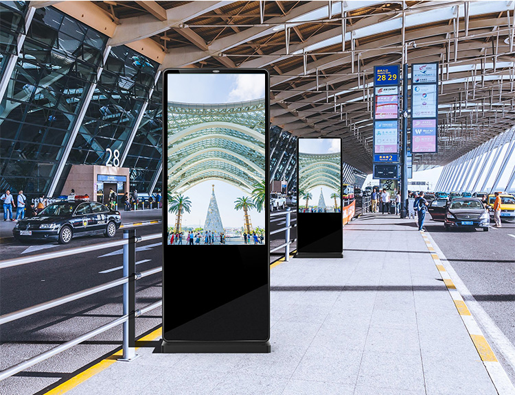 Freestanding Outdoor Digital Signage 4