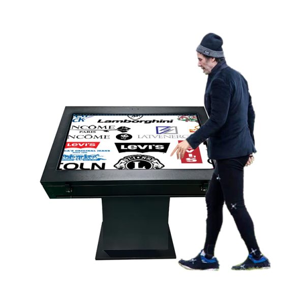 Wayfinding Kiosk Outdoor Digital Signage 2